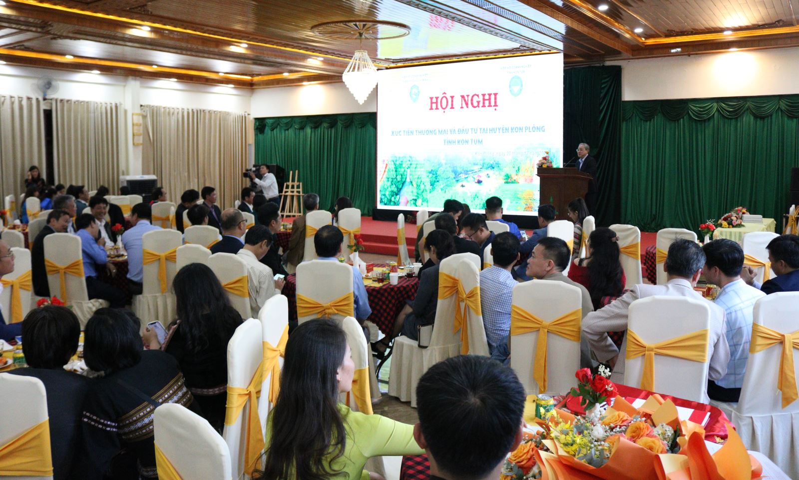 Hiệp hội doanh nghiệp Thành phố Hồ Chí Minh và Hiệp hội doanh nghiệp tỉnh Kon Tum tổ chức Hội nghị xúc tiến thương mại và đầu tư tại tỉnh Kon Tum